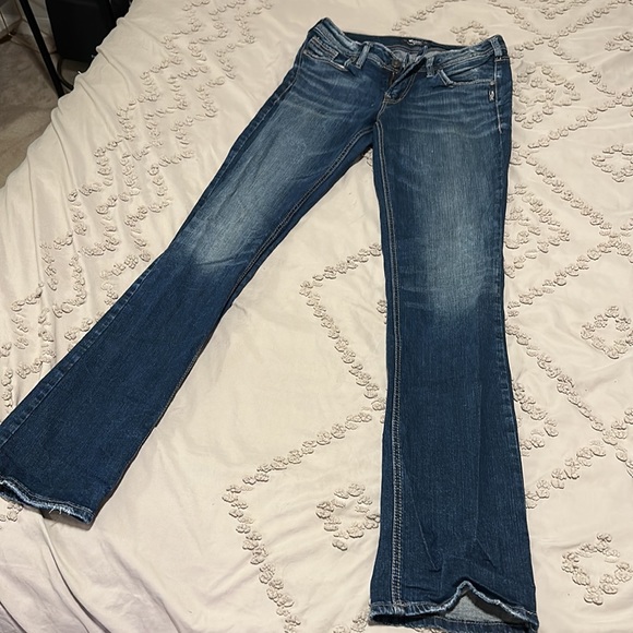 Silver Jeans - Picture 2 of 7